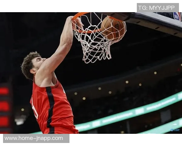 应对KD包夹策略乌度卡强调提升无球移动避免停滞不前